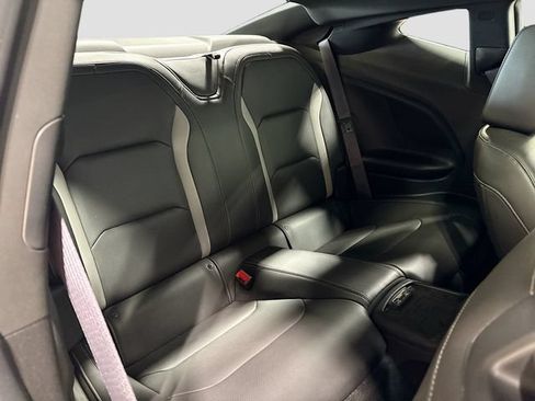 Used 2016 Chevrolet Camaro SS RWD image 18