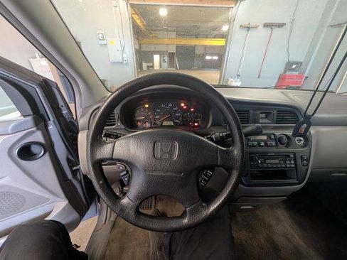 Used 2000 Honda Odyssey EX image 34