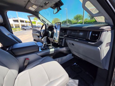 Used 2025 Ford F150 Lightning Flash image 20