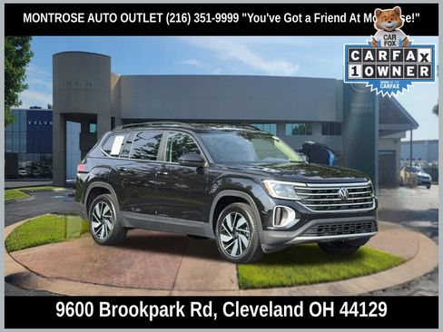 Used 2024 Volkswagen Atlas SE AWD/4WD image 1