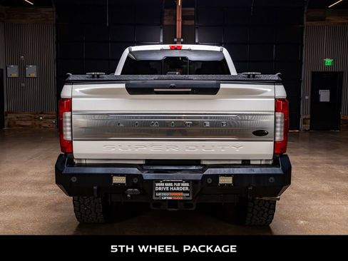 Used 2018 Ford F350 Limited AWD/4WD image 7