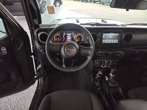 Used 2023 Jeep Wrangler Unlimited Sport AWD/4WD image 17