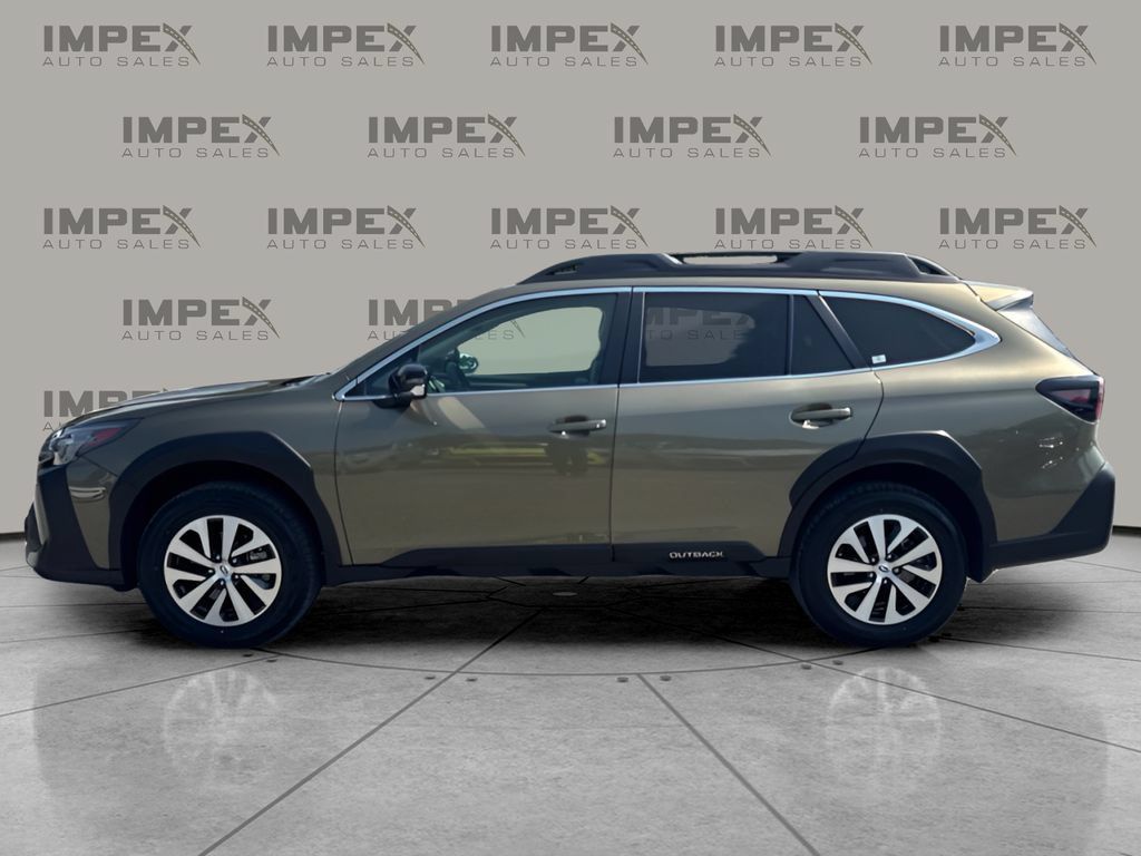 Used 2025 Subaru Outback Premium w/ Popular Package #1 AWD/4WD image 3