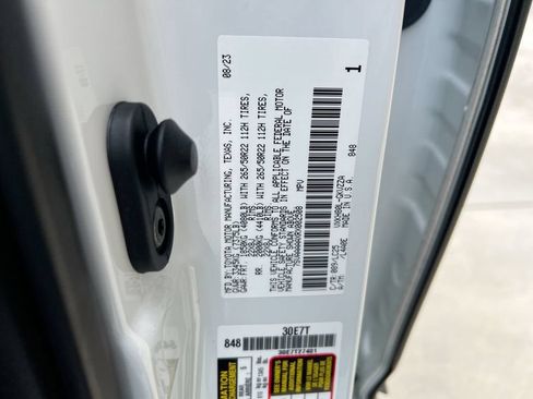 Used 2024 Toyota Sequoia Capstone RWD image 24