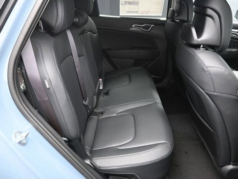 New 2026 Kia Sportage EX AWD/4WD image 36
