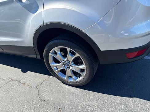 Used 2017 Ford Escape SE AWD/4WD image 13