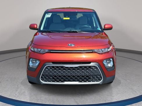 Used 2021 Kia Soul S FWD image 2