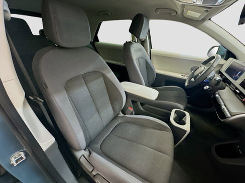 Used 2024 Hyundai Ioniq 5 SEL image 33