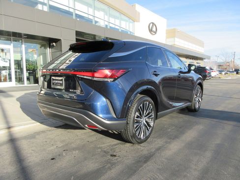 Used 2024 Lexus RX 350 w/ Convenience Package image 9