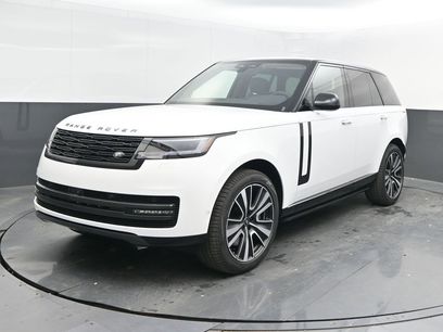 New 2025 Land Rover Range Rover SE