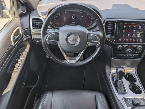 Certified 2021 Jeep Grand Cherokee Limited image 12