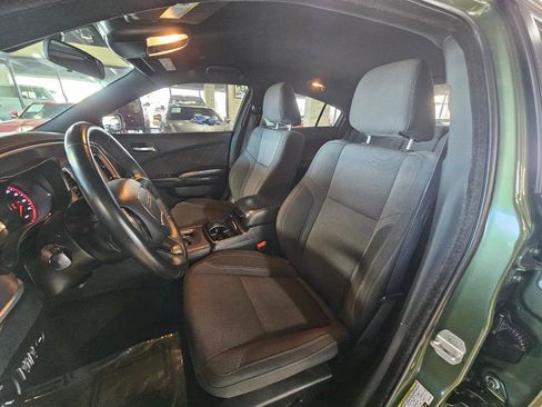 Used 2019 Dodge Charger SXT w/ Plus Group image 27