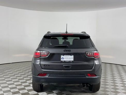 Used 2020 Jeep Compass Latitude AWD/4WD image 6