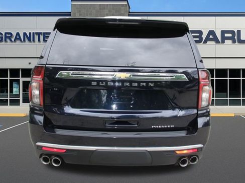 Used 2023 Chevrolet Suburban Premier AWD/4WD image 9