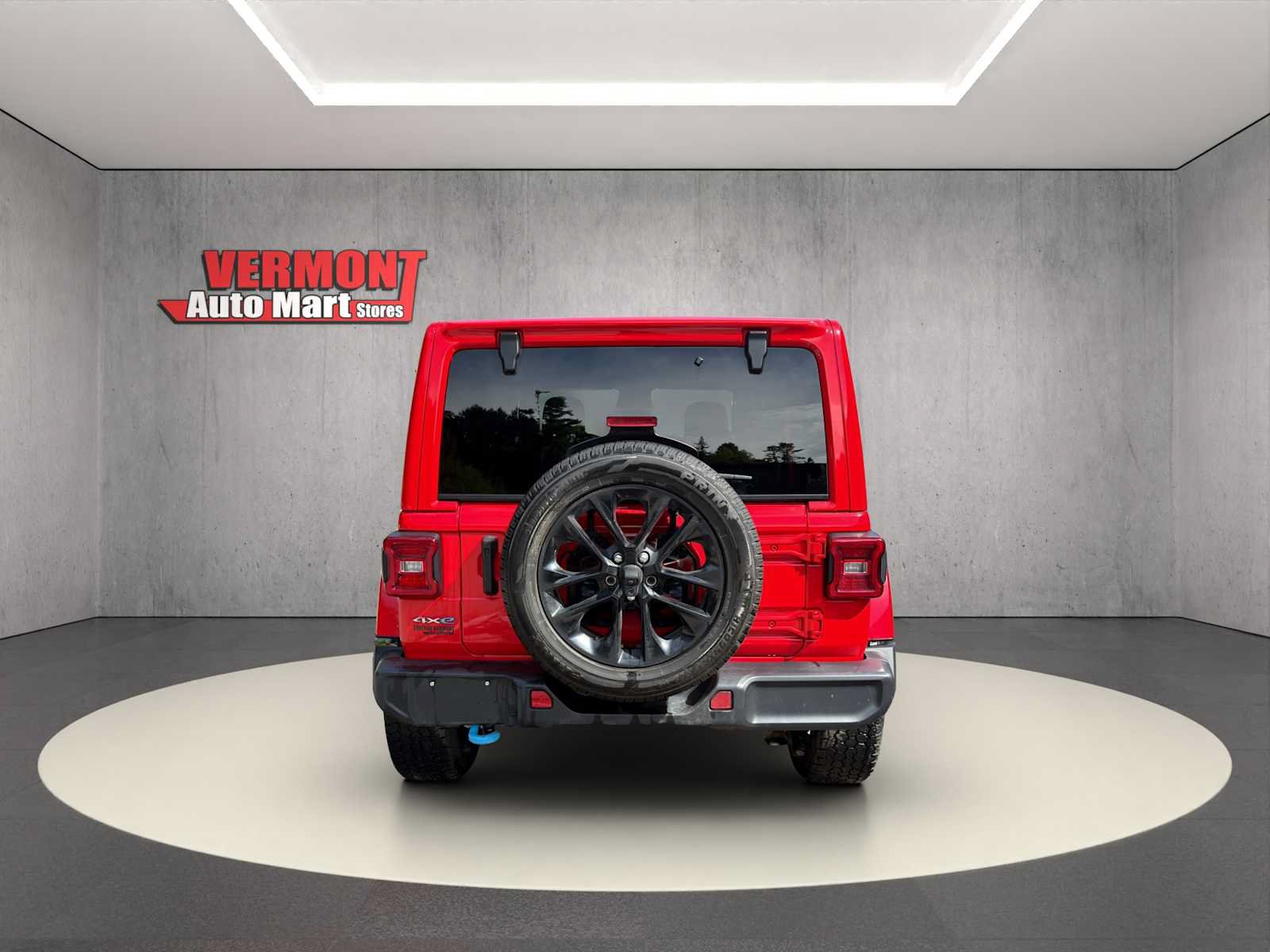 Used 2024 Jeep Wrangler Unlimited Sahara AWD/4WD image 7