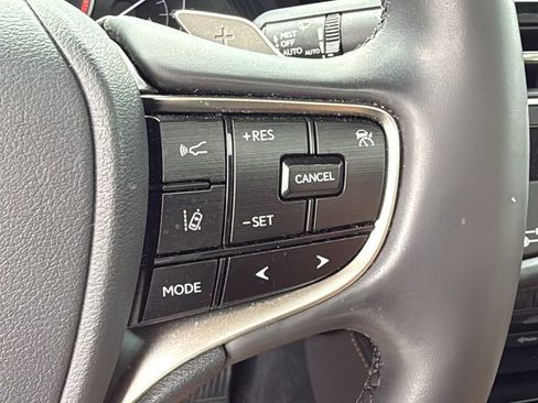 Used 2022 Lexus ES 350 w/ Premium Package FWD image 28