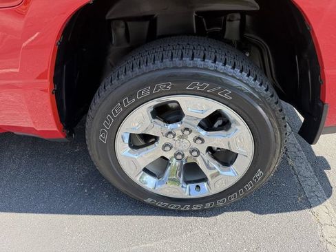 Used 2024 RAM 1500 Big Horn AWD/4WD image 45