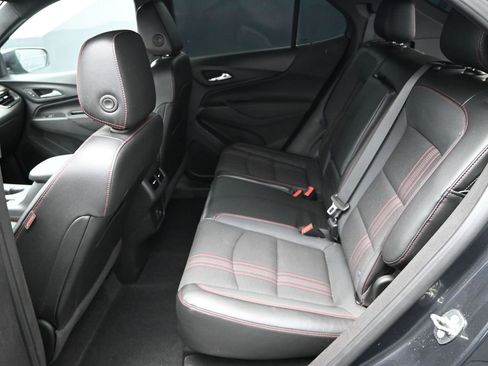 Used 2023 Chevrolet Equinox RS image 12