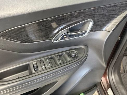 Used 2016 Buick Encore FWD image 9