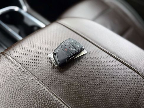 Used 2025 GMC Sierra 1500 Denali w/ Denali Carbonpro Edition image 23