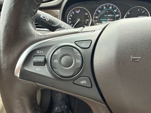 Used 2017 Buick LaCrosse Preferred FWD image 15