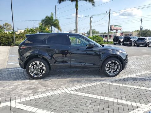New 2026 Land Rover Range Rover Evoque Dynamic SE AWD/4WD image 6
