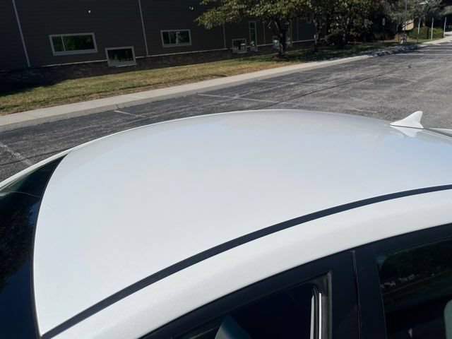 Used 2014 Hyundai Elantra SE w/ Option Group 02 FWD image 30