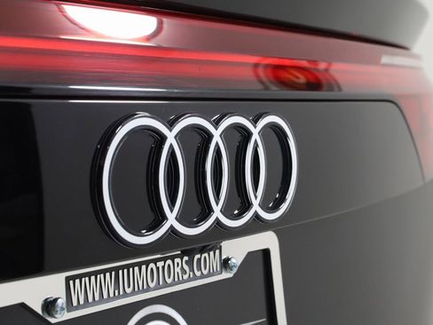 Used 2024 Audi SQ8 Premium Plus image 70