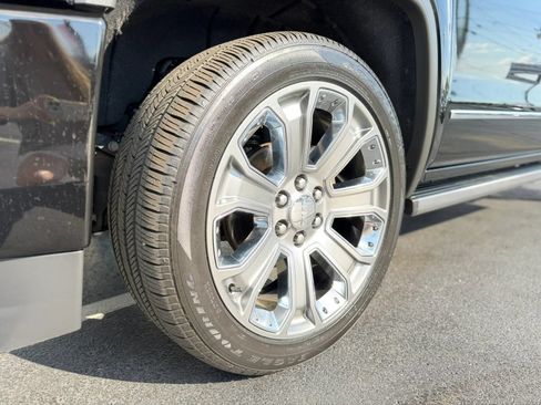 Used 2017 GMC Sierra 1500 Denali w/ Denali Ultimate Package AWD/4WD image 13