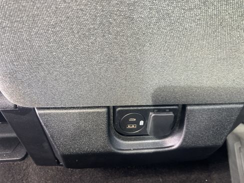 Used 2021 Ford F150 XLT w/ Trailer Tow Package image 19