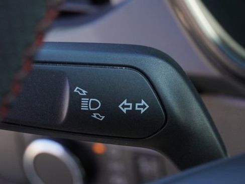 Used 2025 Ford Escape ST-Line image 29