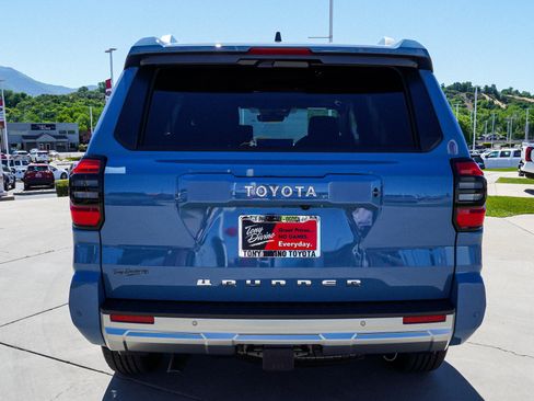 New 2026 Toyota 4Runner Limited AWD/4WD image 7