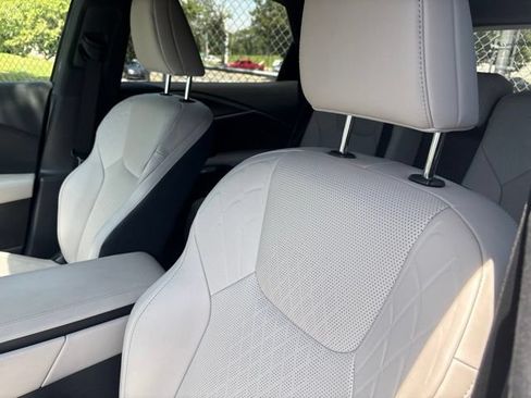 Used 2025 Lexus RX 350 Premium Plus w/ Accessory Package (Z1) FWD image 2
