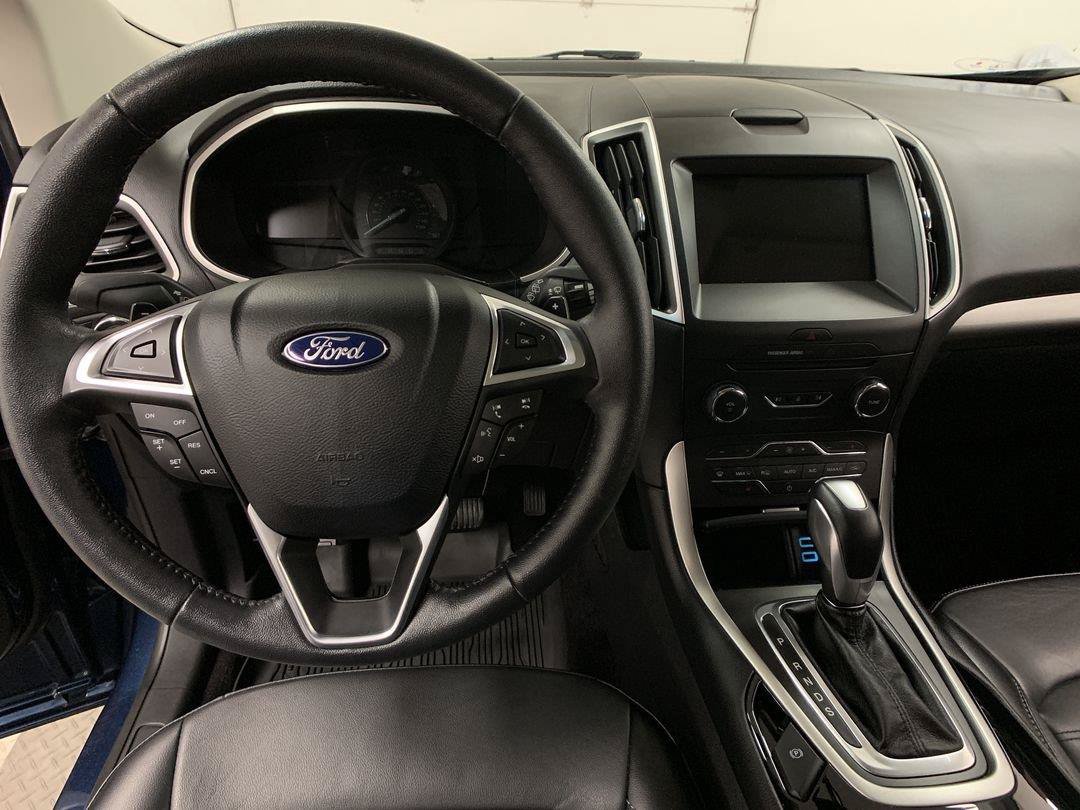 Used 2017 Ford Edge SEL w/ Equipment Group 201A AWD/4WD image 22