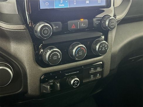 New 2025 RAM 1500 Tradesman w/ Trailer Tow Group image 15