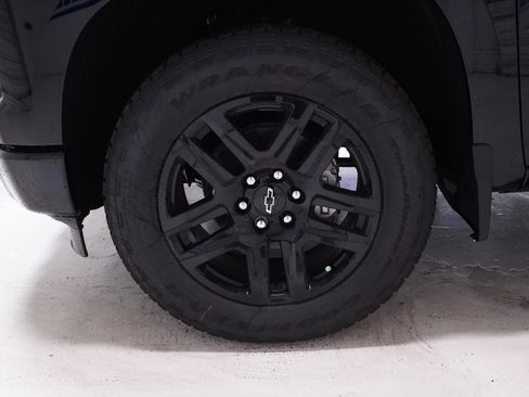 New 2026 Chevrolet Silverado 1500 Custom w/ Turbomax Blackout Package RWD image 9
