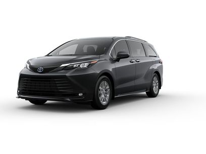 New 2025 Toyota Sienna XLE