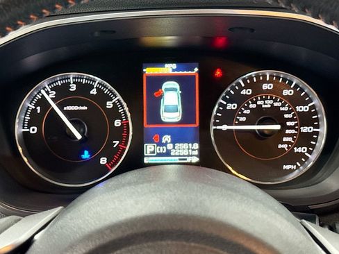 Used 2022 Subaru Crosstrek 2.5i Limited image 10