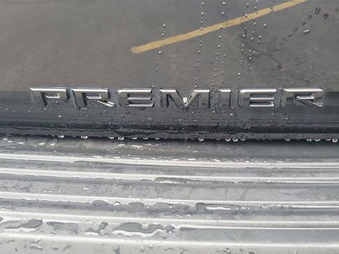 Used 2023 Chevrolet Tahoe Premier w/ Premium Package 2 AWD/4WD image 11