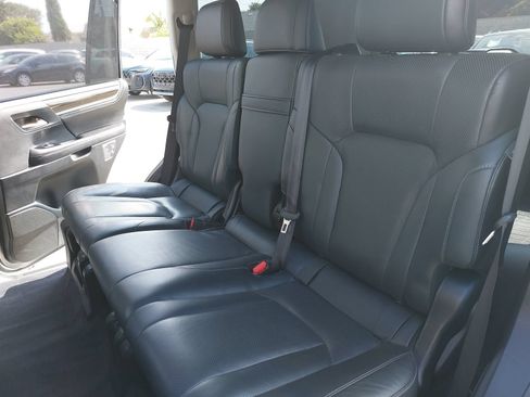 Used 2018 Lexus LX 570 4WD image 15