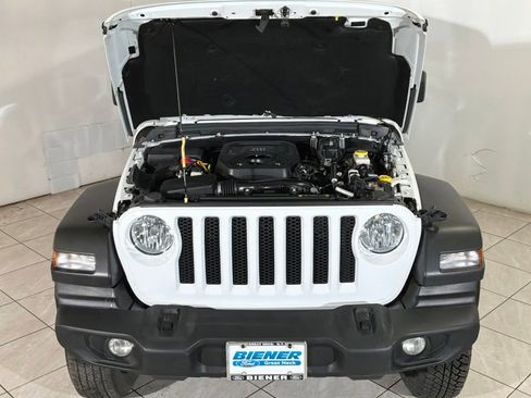 Used 2021 Jeep Wrangler Sport S image 16