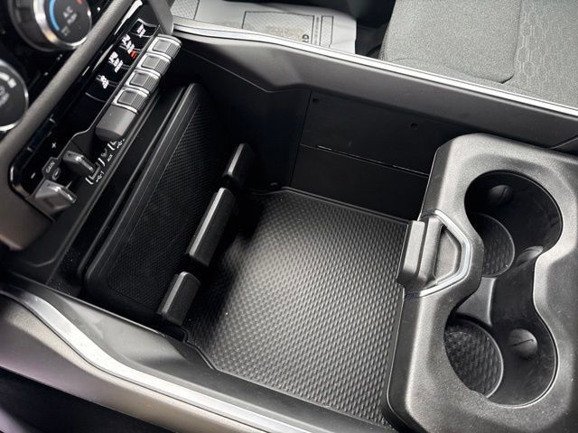 Used 2026 RAM 1500 Big Horn AWD/4WD image 34