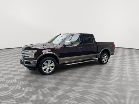 Used 2018 Ford F150 Lariat w/ Equipment Group 502A Luxury image 40