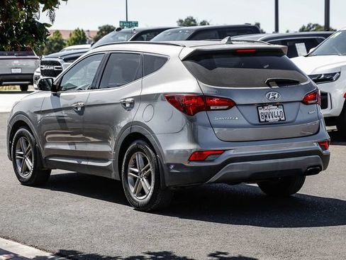 Used 2018 Hyundai Santa Fe Sport w/ 2.4L Value Package 02 FWD image 2