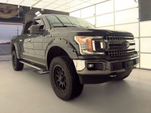 Used 2018 Ford F150 XLT w/ XTR Package AWD/4WD image 3
