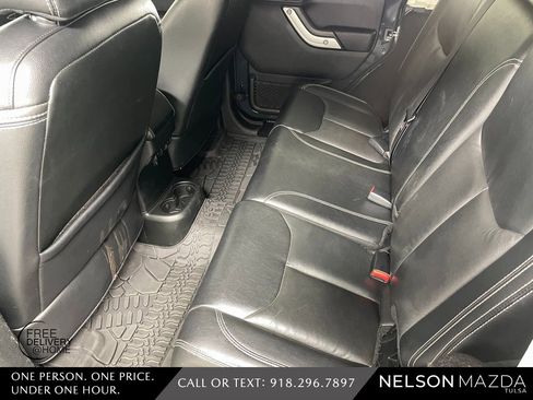 Used 2017 Jeep Wrangler Unlimited Sahara w/ Quick Order Package 24E Chief image 27