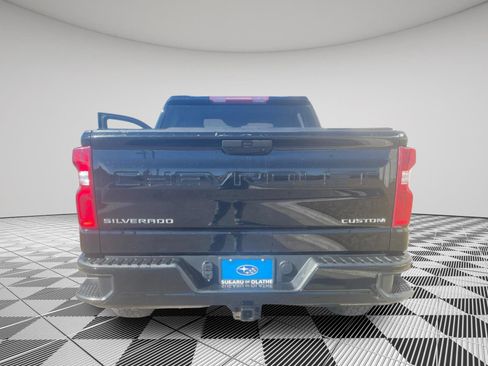 Used 2021 Chevrolet Silverado 1500 Custom w/ Safety Confidence Package image 9