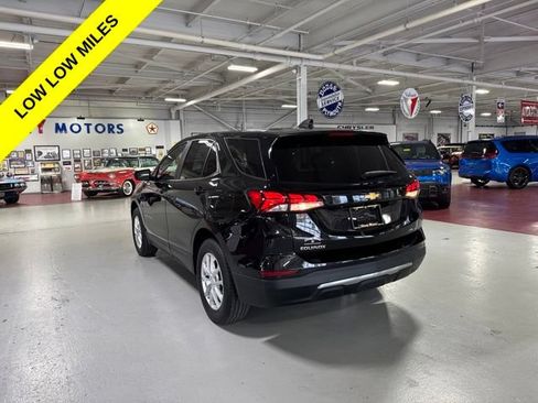 Used 2023 Chevrolet Equinox LT AWD/4WD image 3