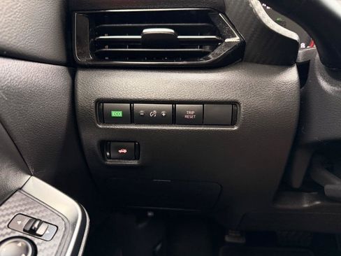 Used 2020 Nissan Sentra SR w/ Trunk Package image 10