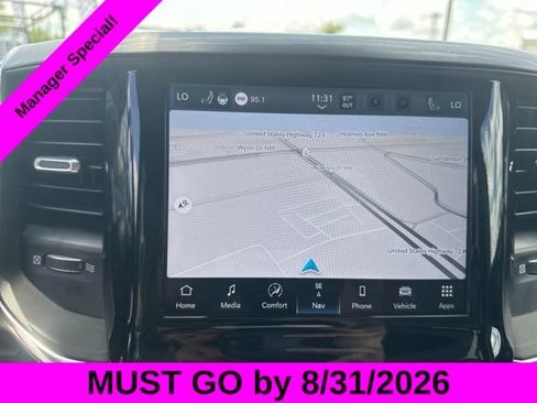 Used 2024 RAM 1500 Laramie AWD/4WD image 23